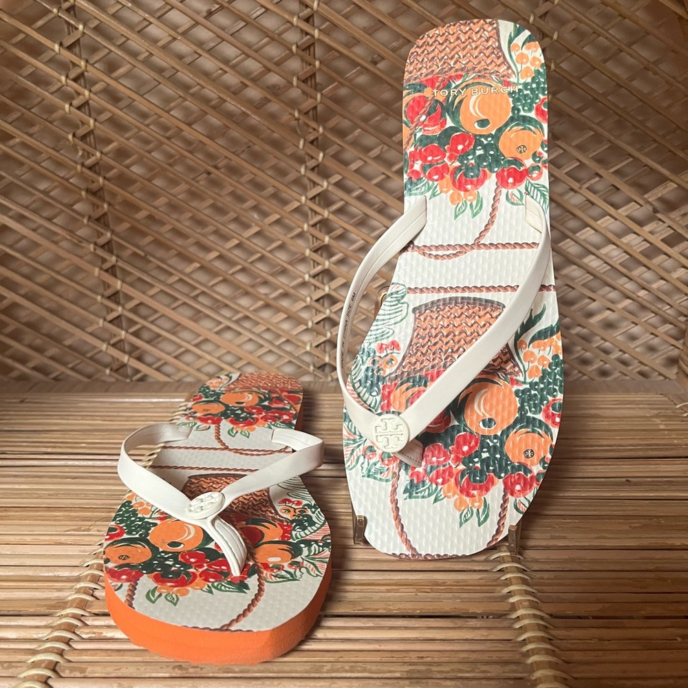 Tory Burch Flip Flops